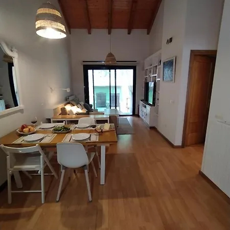 דירה Adosado De Maria - Para 4 Pax En Posada De Llanes Con Aa - Vut-6700-As